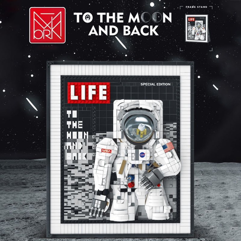 Mork 031005 Astronaut Photo Frame 3 - CADA Block